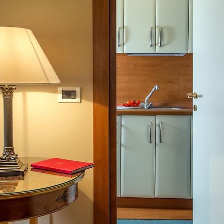Astrid Roma Suites Exterior foto