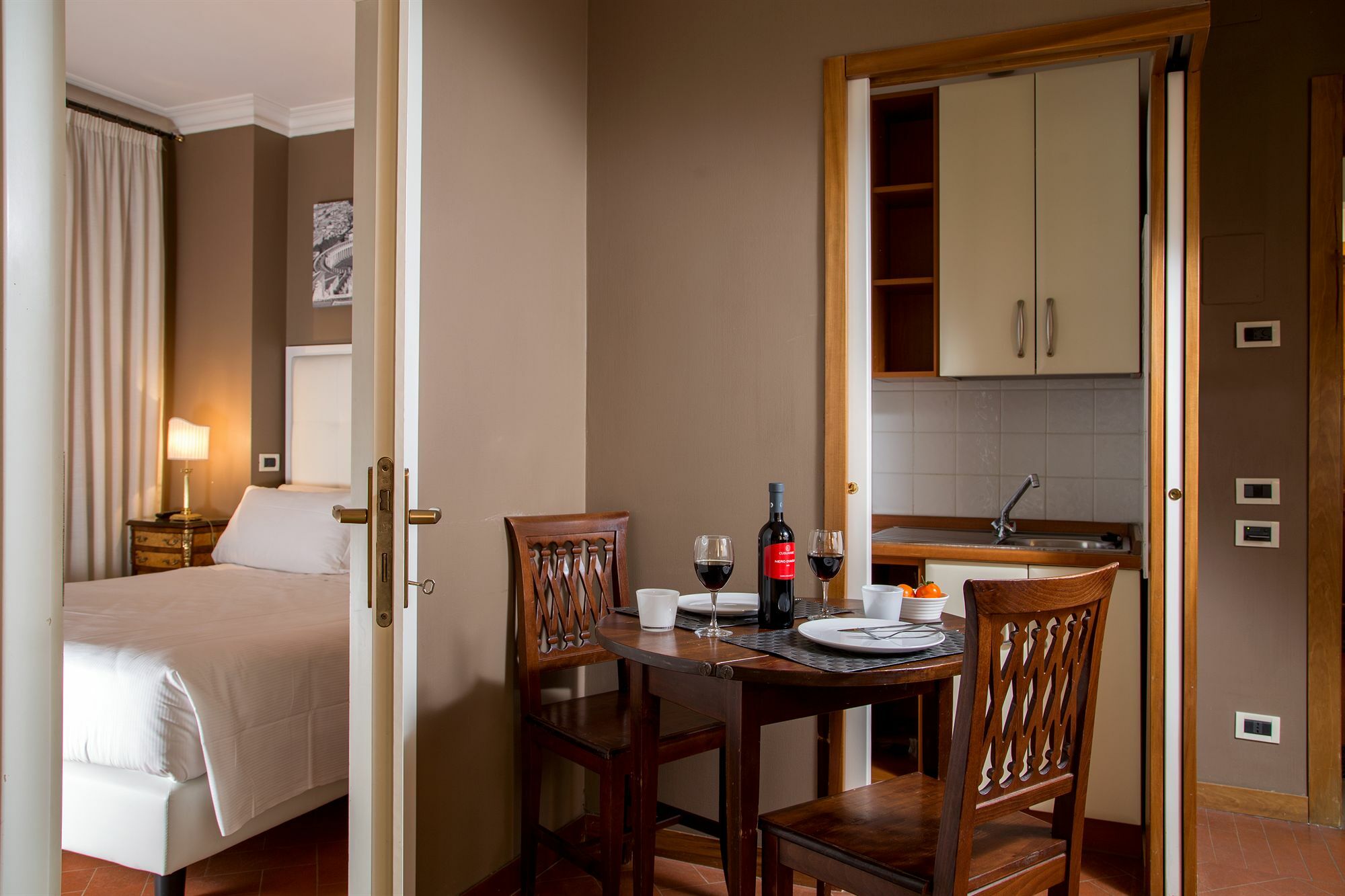 Astrid Roma Suites Exterior foto